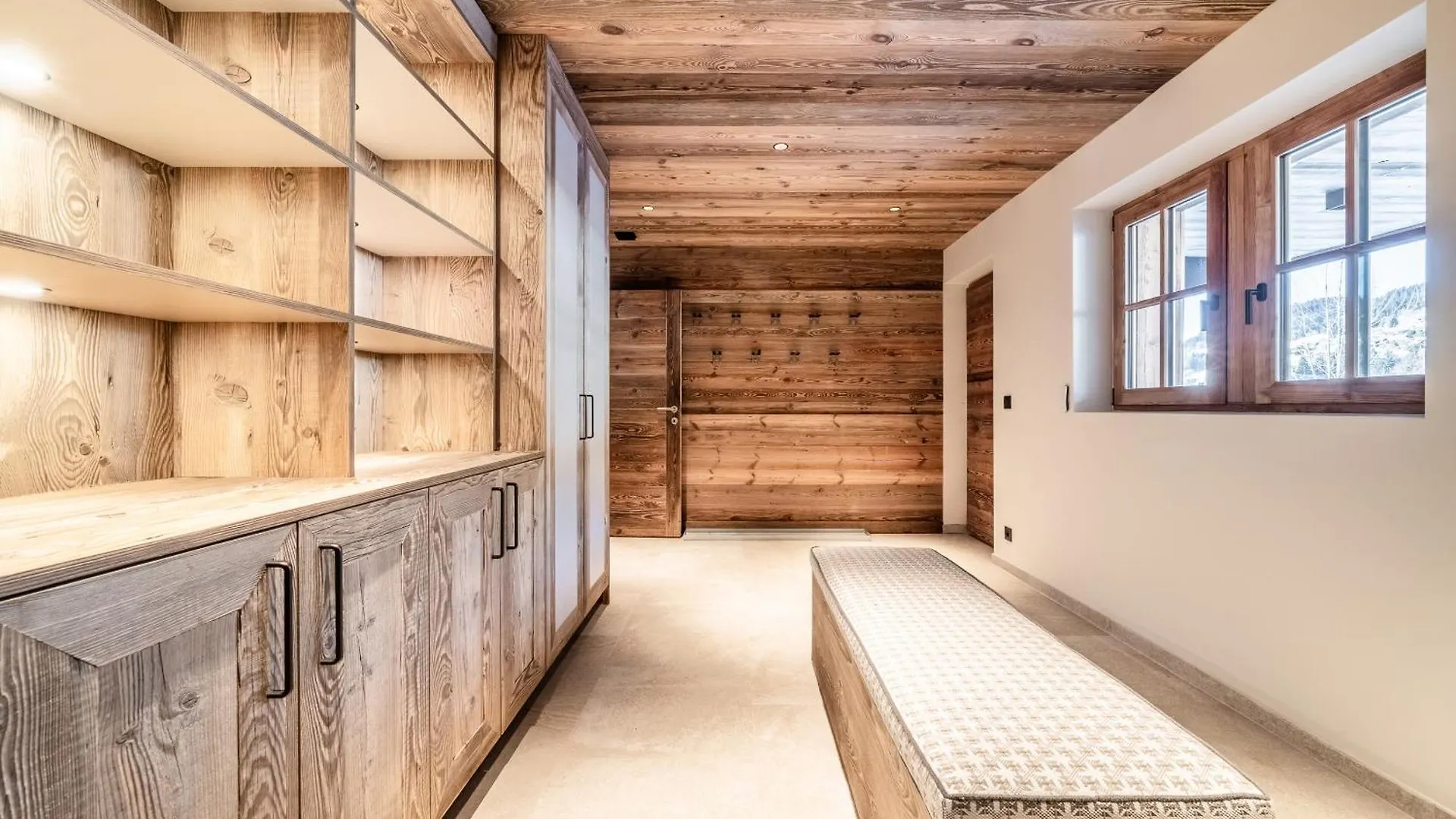 Chalet Savanna, Les Gets - By Emerald Stay France