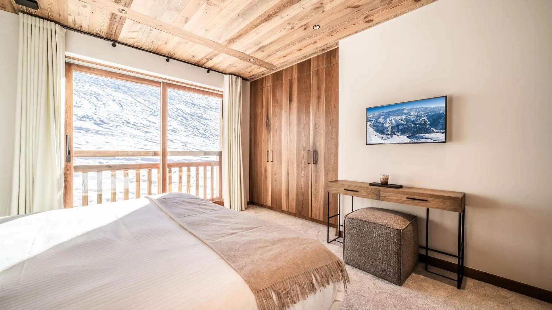 Chalet Savanna, Les Gets - By Emerald Stay