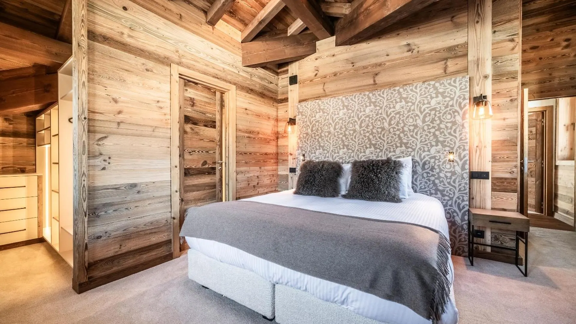 Chalet Savanna, Les Gets - By Emerald Stay